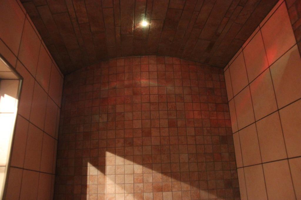 Villa La Tour Nus Phòng bức ảnh