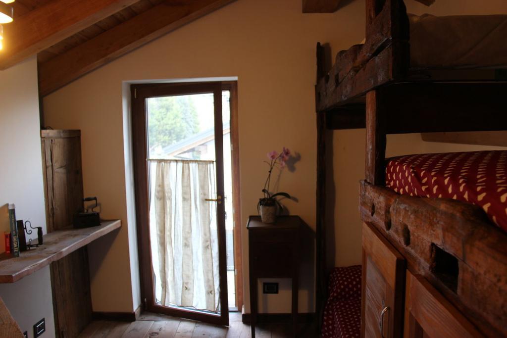 Villa La Tour Nus Phòng bức ảnh