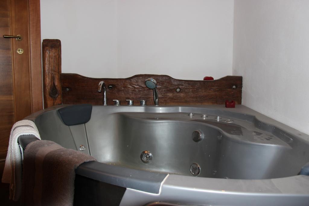 Villa La Tour Nus Ngoại thất bức ảnh
